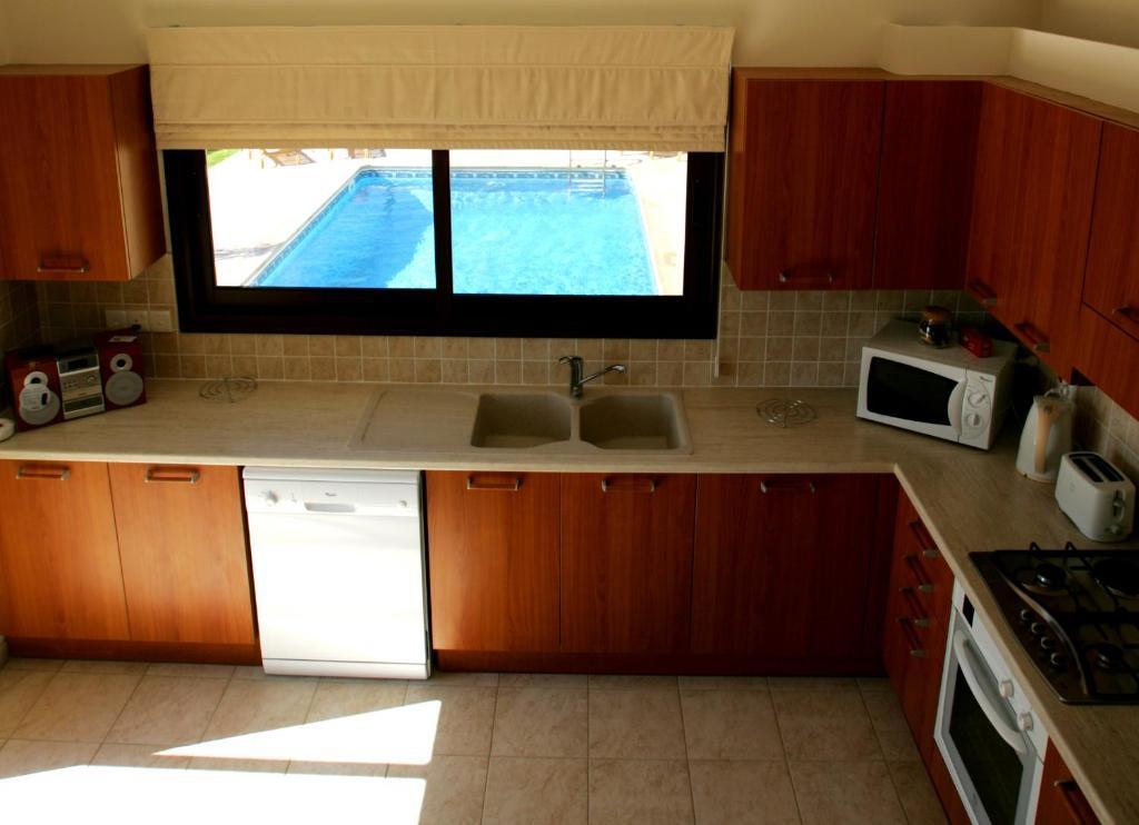 Eve Pissouri Xιnisteri Villa Room photo