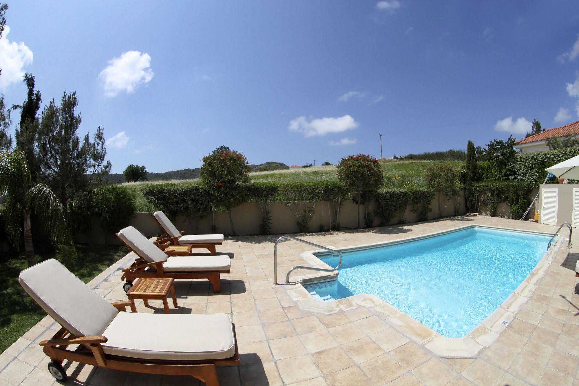 Eve Pissouri Xιnisteri Villa Exterior photo
